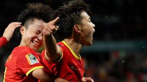 ⚽️英足总杯半场：努里、戈麦斯破门，特温补时穿云箭，狼队暂2-1领先布里斯托尔城.